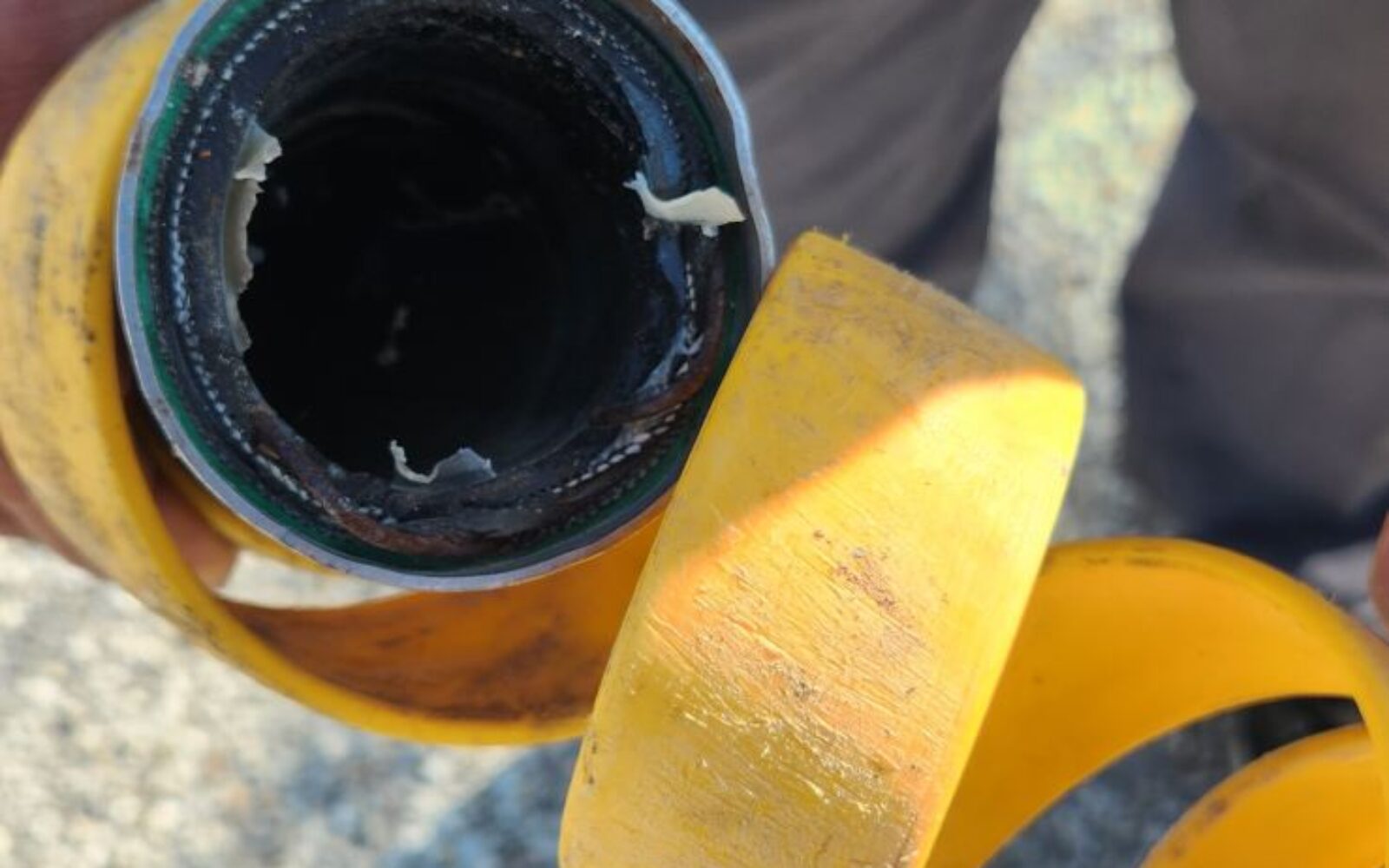 Hose Failure Analysis – Causes & Prevention