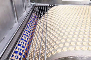 Selecting the Right Bakery Conveyor Belt for California’s Expanding Market